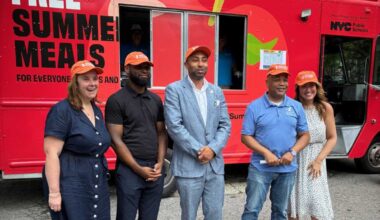 Bronx leaders, Schools Chancellor, No Kid Hungry New York deliver free summer meals to Bronx – Bronx Times