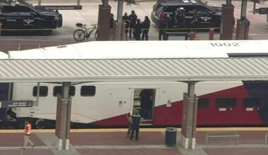 One person injured, suspect in custody after shooting on a train in Downtown Fort Worth