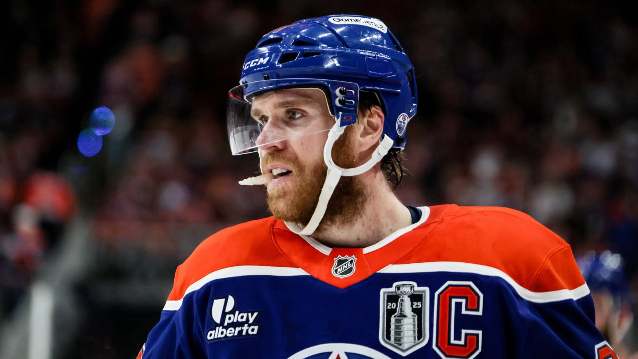 McDavid contract talks will begin ‘whenever they’re ready,’ Oilers GM says