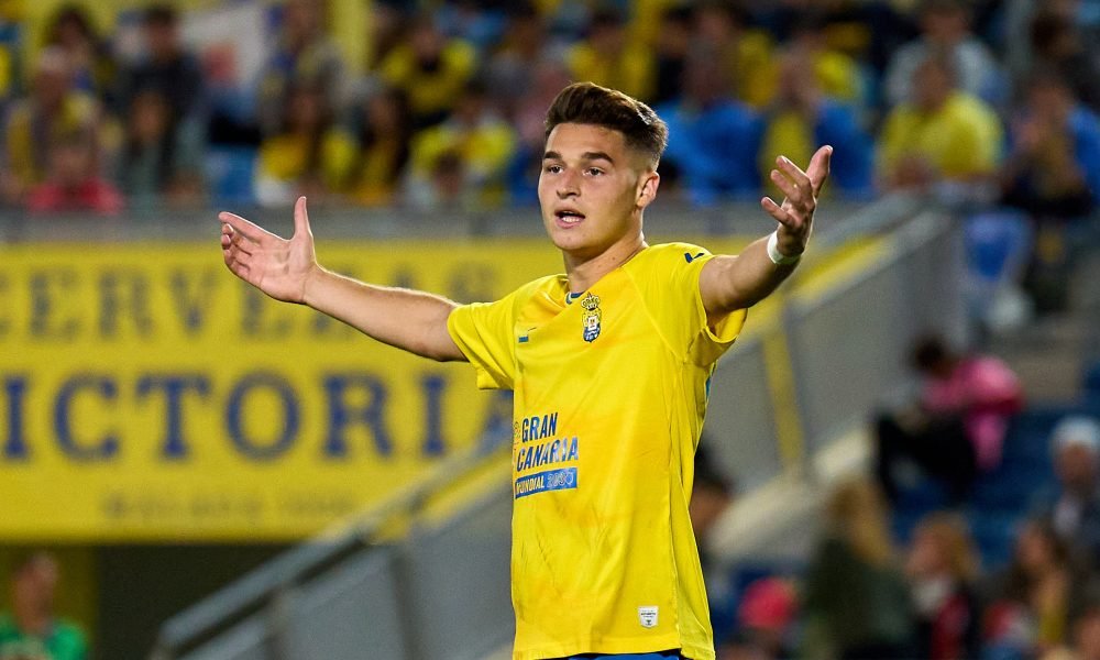 Barcelona could earn €3 million as local rivals eye move for former La Masia talent