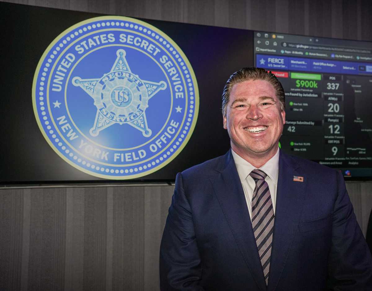 9/11 survivor and NYC Secret Service head Patrick Freaney to retire after 25-year career of protecting presidents and New Yorkers