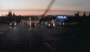Dash cam video shows moments before deadly Tesla crash on I-805 in Chula Vista