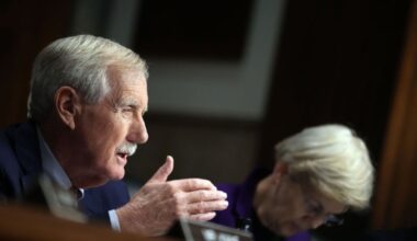 Senators introduce resolution supporting U.S. Preventive Services Task Force : Shots