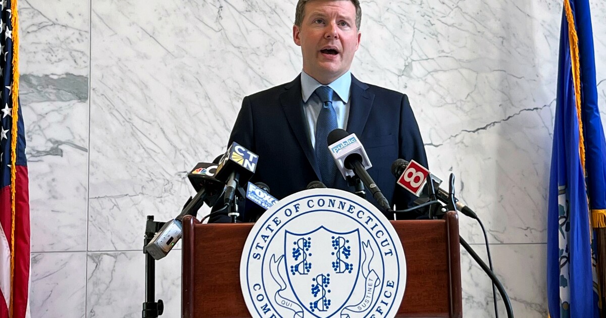 Federal cuts could produce big insurance hikes on CT's health care exchange, state comptroller warns