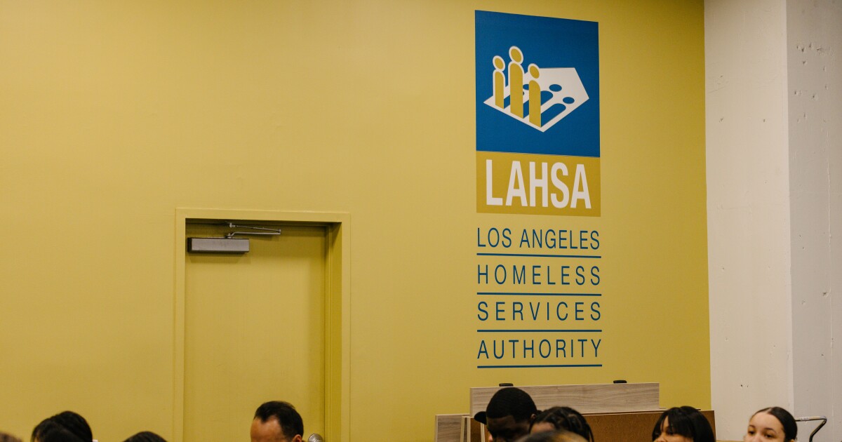 Is LA still considering a break from the region's homelessness agency?