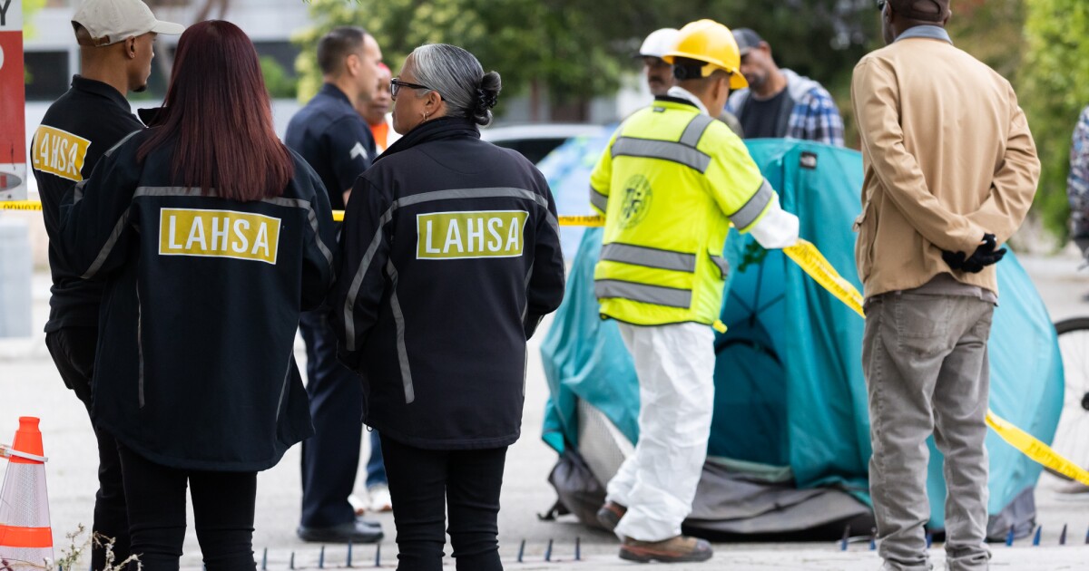 LA’s new top homelessness official draws support and concerns about prosecutor past