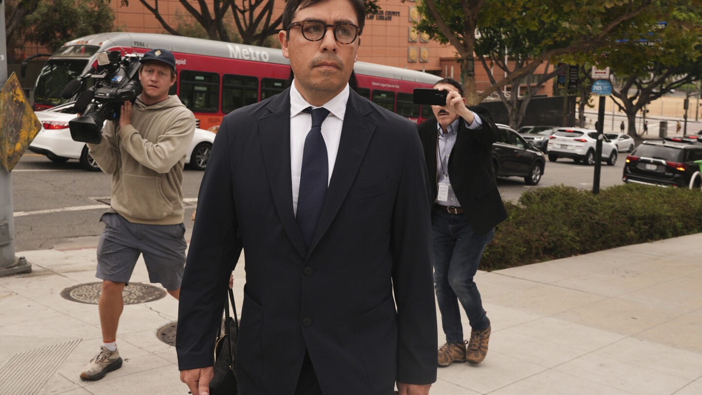 Doctor pleads guilty to selling Matthew Perry ketamine