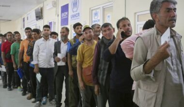Court briefly extends protections for some Afghans in U.S.