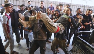 Over 30 Palestinians killed trying to reach US group's food distribution sites, Gaza authorities say
