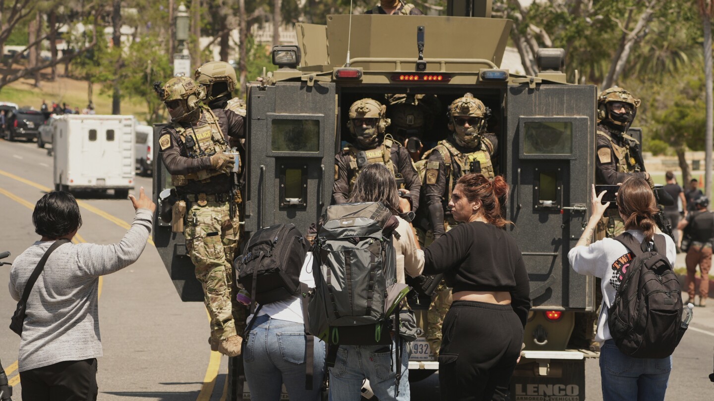 National Guard protect immigration officers in Los Angeles operation