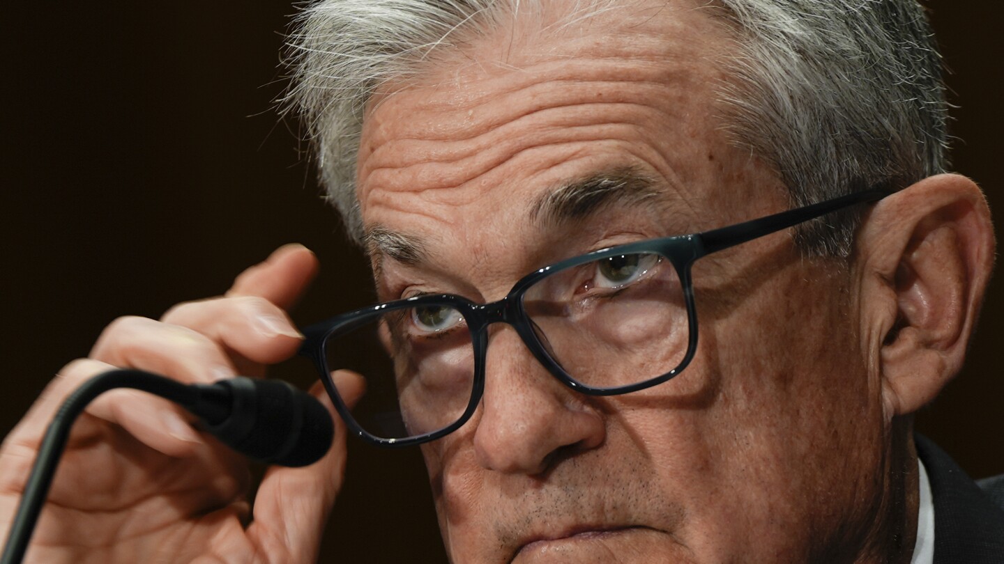 How Trump could use a building renovation to oust Jerome Powell