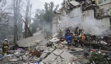 6 killed, 52 wounded in Russian attack on Kyiv