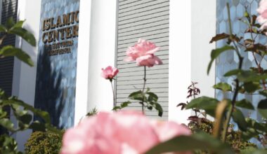 Muslim leaders increase security after vandalism reports at L.A. and Texas mosques