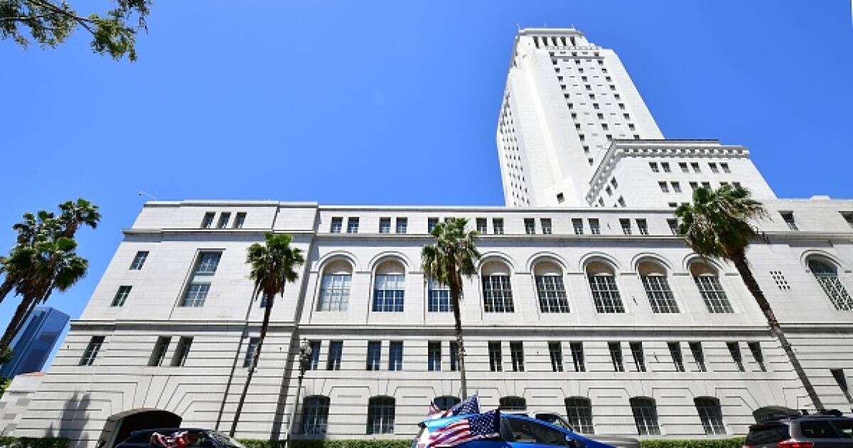 L.A.'s bid to redo its City Charter kicks off with a leadership battle
