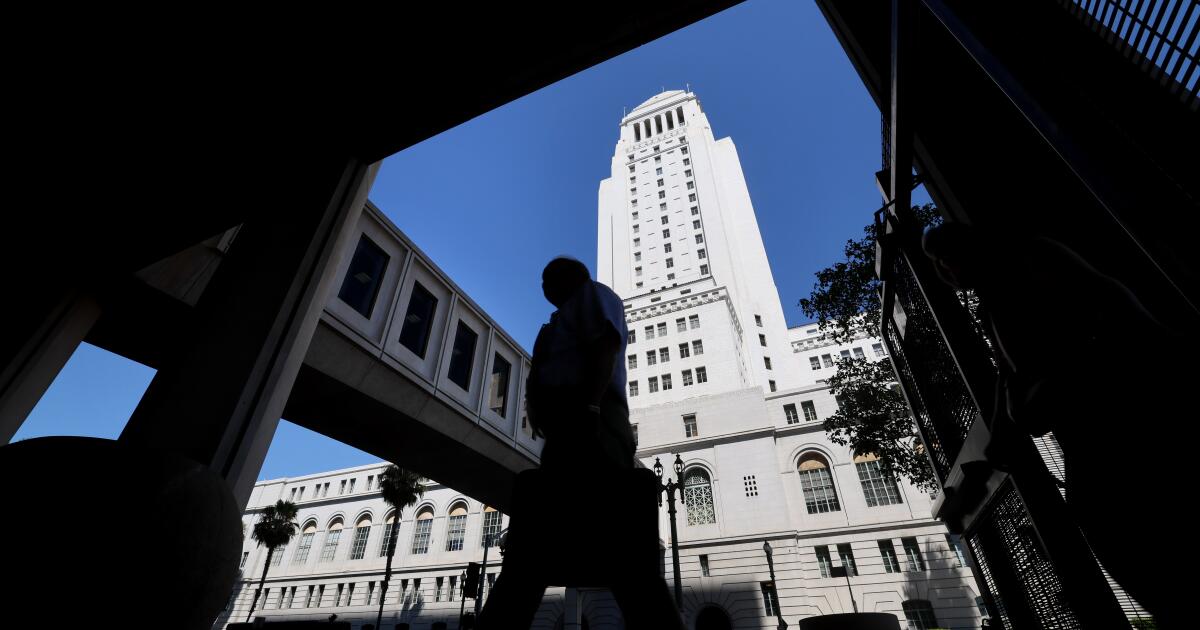 Group launches bid to repeal L.A.'s $800-million business tax