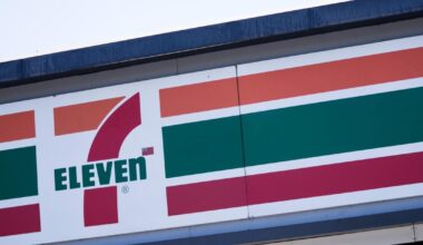 L.A. 7-Eleven worker dies after alleged attack by manager