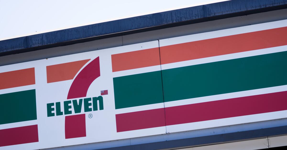 L.A. 7-Eleven worker dies after alleged attack by manager