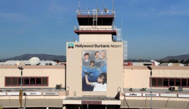 Southwest flight from Burbank drops hundreds of feet to avoid possible collision