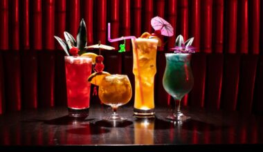 California bars must now offer lids to avoid spiked drinks