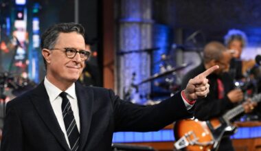 Stephen Colbert reacts to Trump diss; Jon Stewart, John Oliver join in