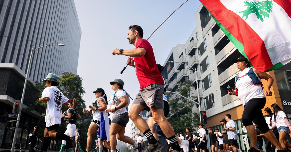 Runners protesting ICE cover 15 miles through immigrant communities