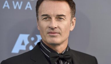 Julian McMahon's official cause of death revealed as family, fans mourn