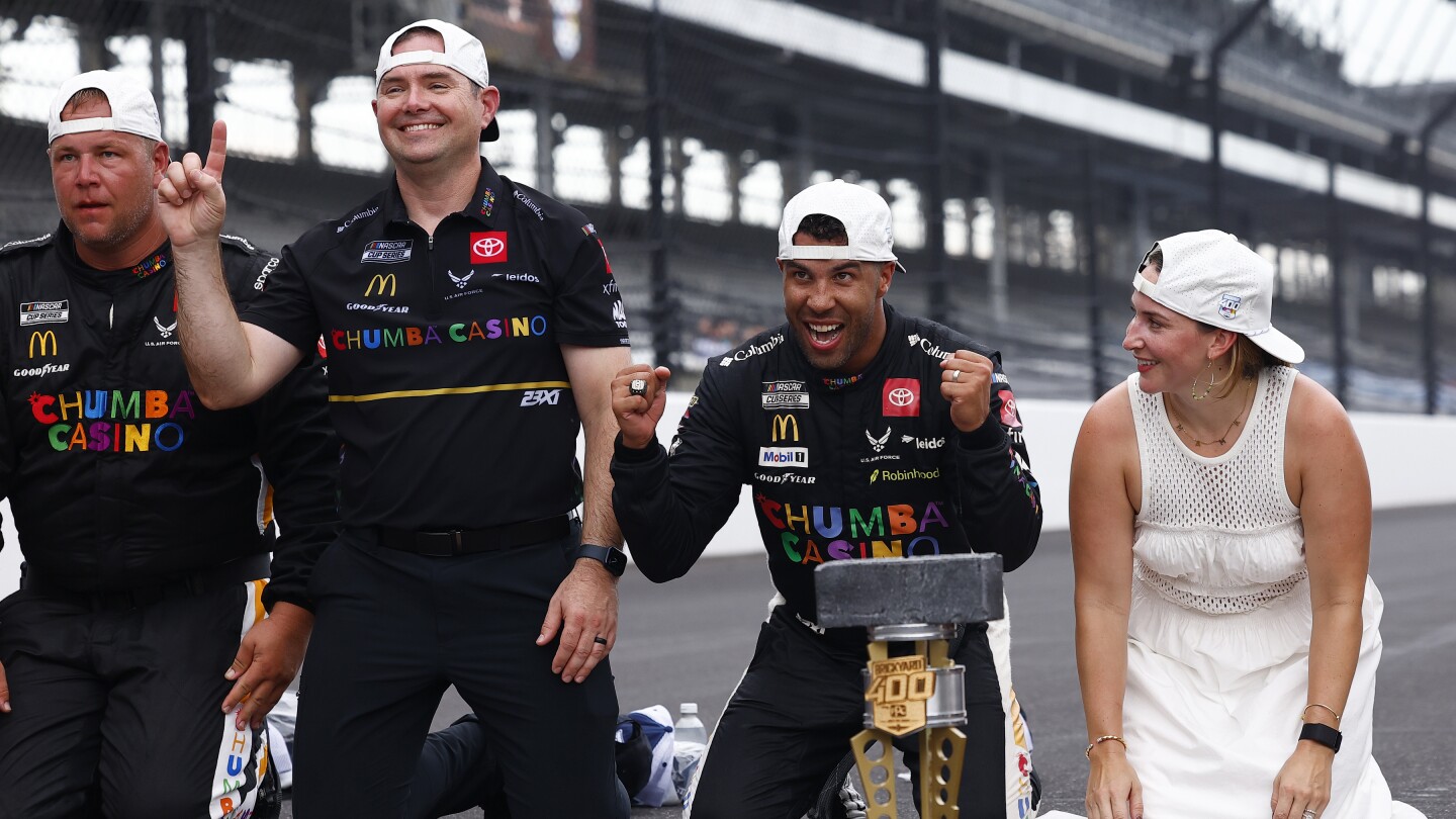 Long: Bubba Wallace takes pre-race message to heart to claim Brickyard 400 victory
