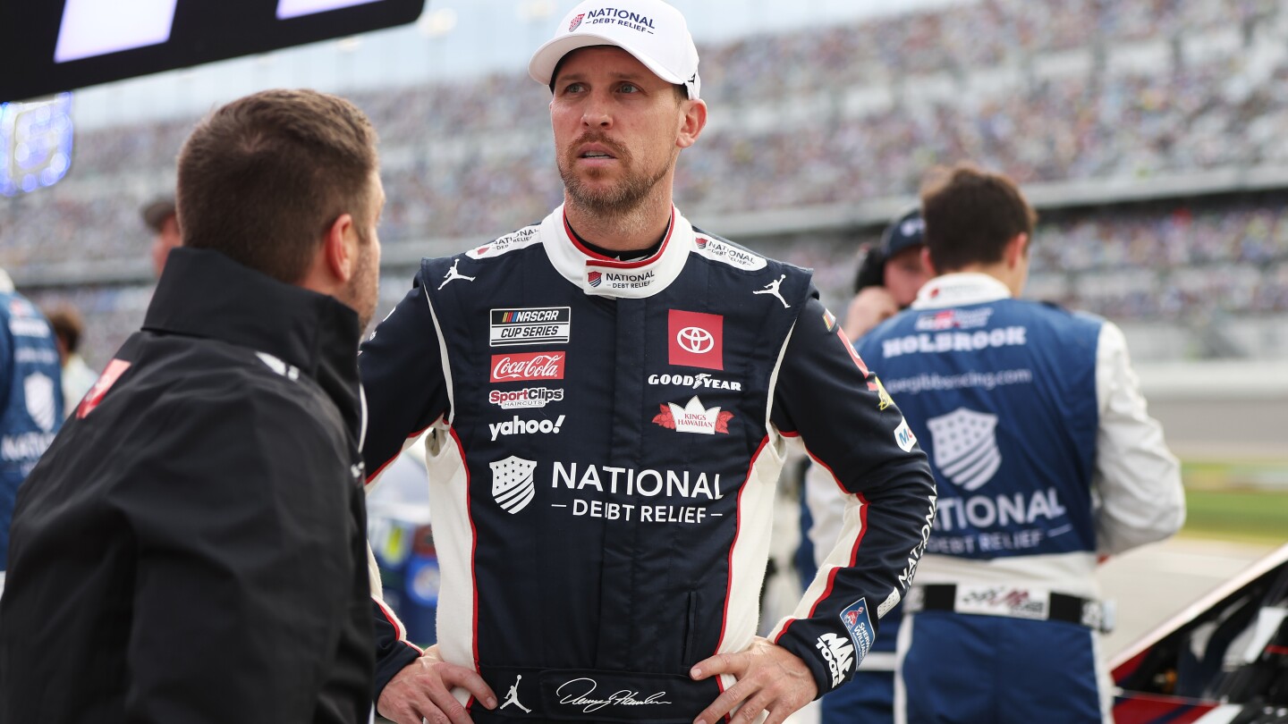 New crew chief, same winning ways for Denny Hamlin