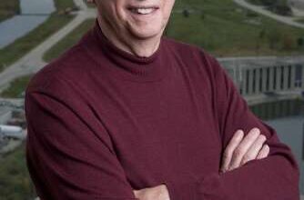 Fermilab leader during search for top quark dies
