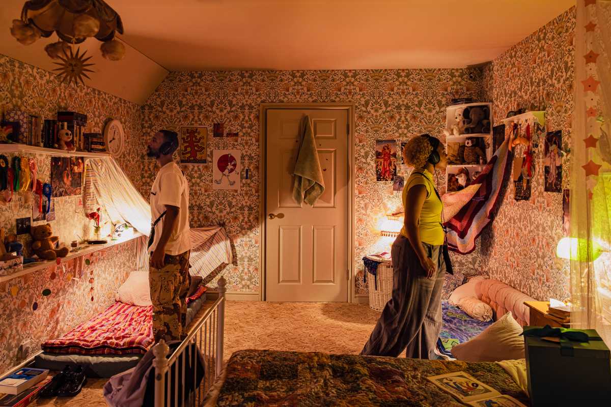 Review | ‘Viola’s Room’ featuring Helena Bonham Carter takes you on a moody, barefoot field trip