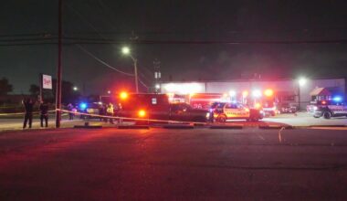 Houston drive-by shooting outside Bug's bar on Dixie Drive leaves 2 dead, 5 injured