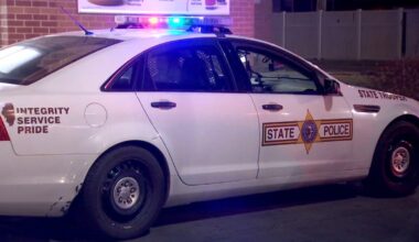 Crash closes Edens Expressway in northern suburbs – NBC Chicago