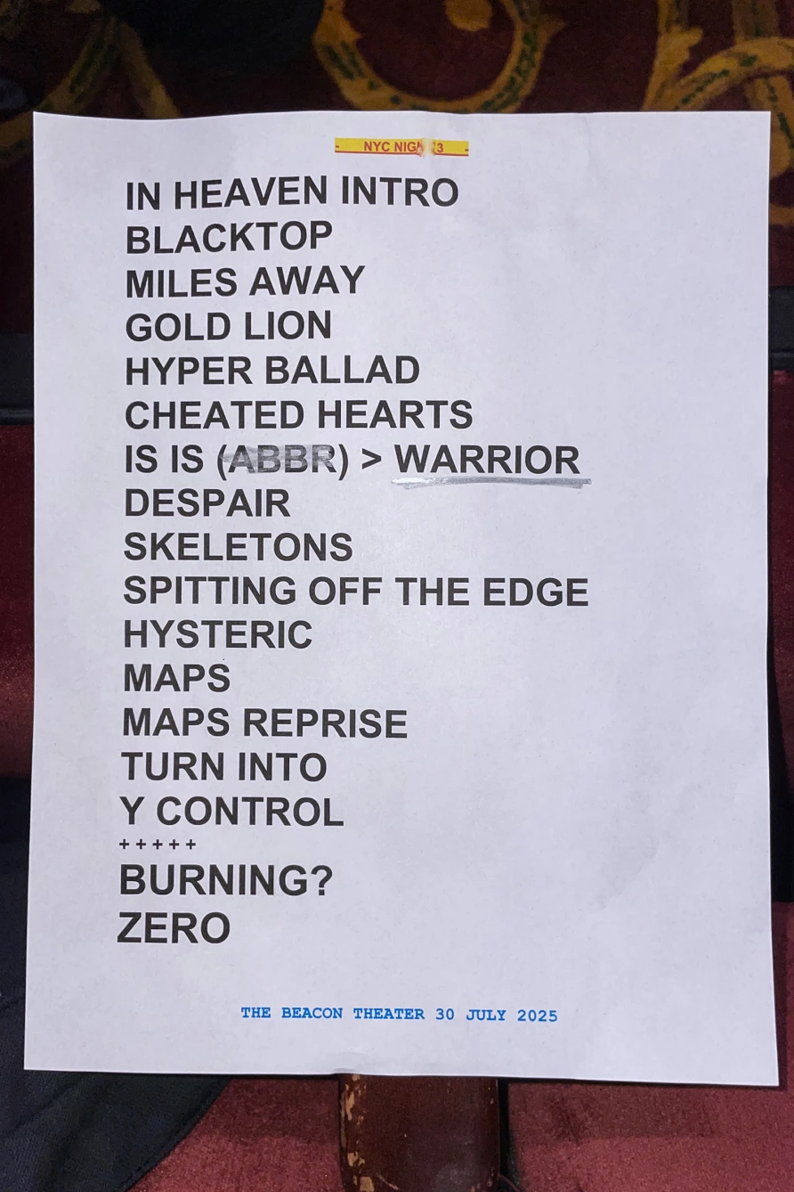 Yeah Yeah Yeahs at Beacon Theatre