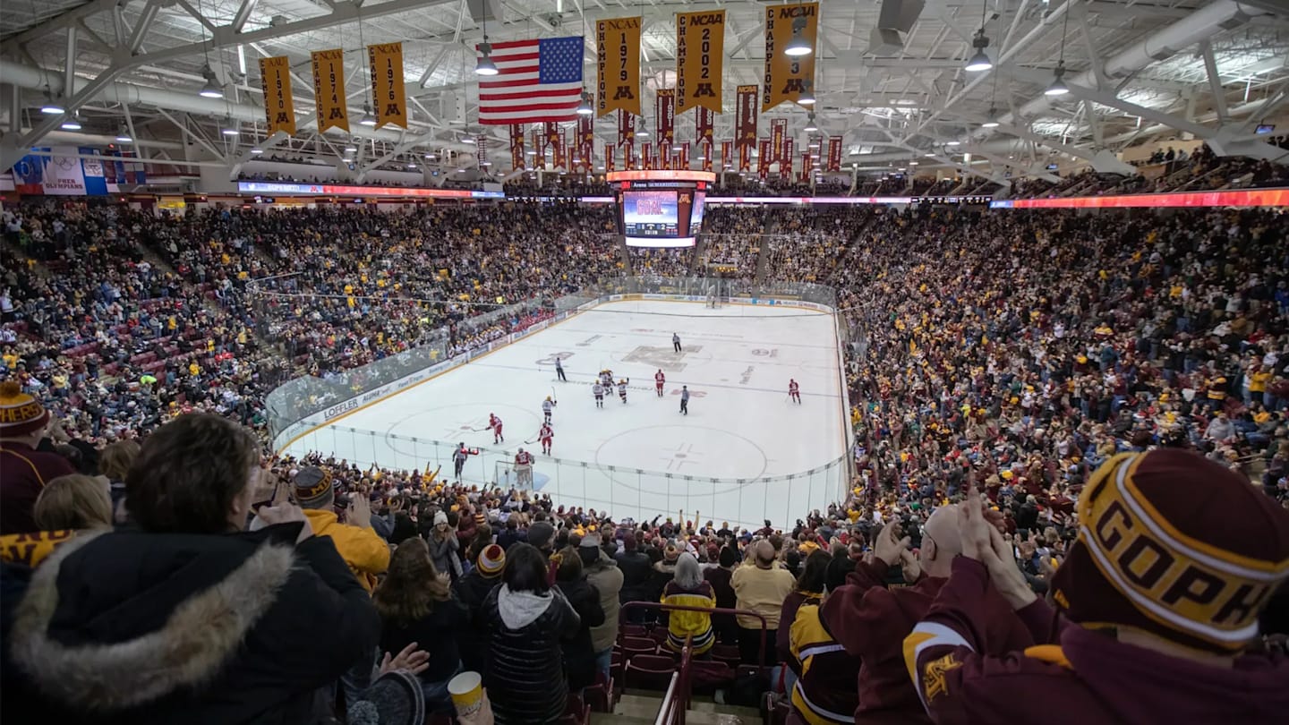 Son of former Minnesota hockey star commits to Gophers
