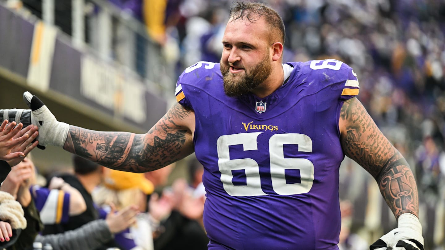 Cincinnati Bengals Meet With Free Agent Guard Dalton Risner, No Deal In Place Yet