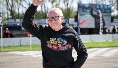 Mark Martin Exposes Shocking Disconnect Between NASCAR and Its Core Fans in Championship Format Debate