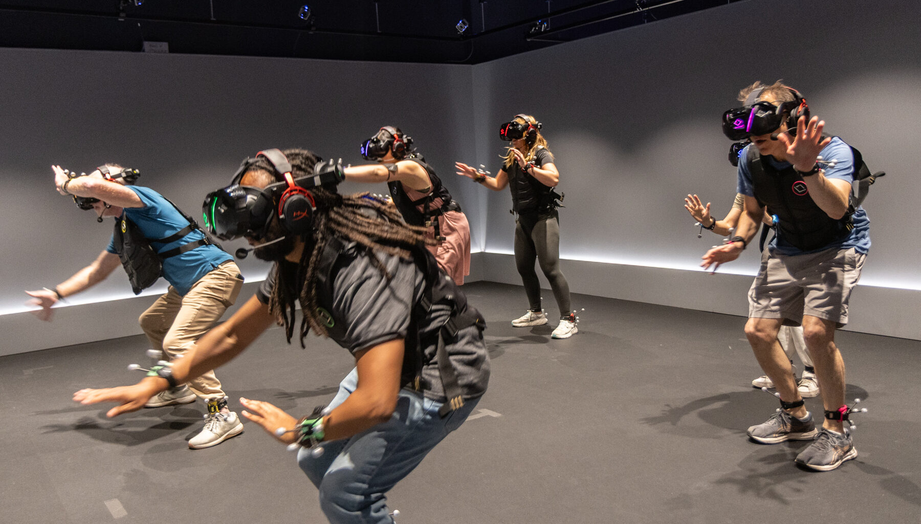 Billy Penn tries out “Squid Games” at Rittenhouse’s Sandbox VR