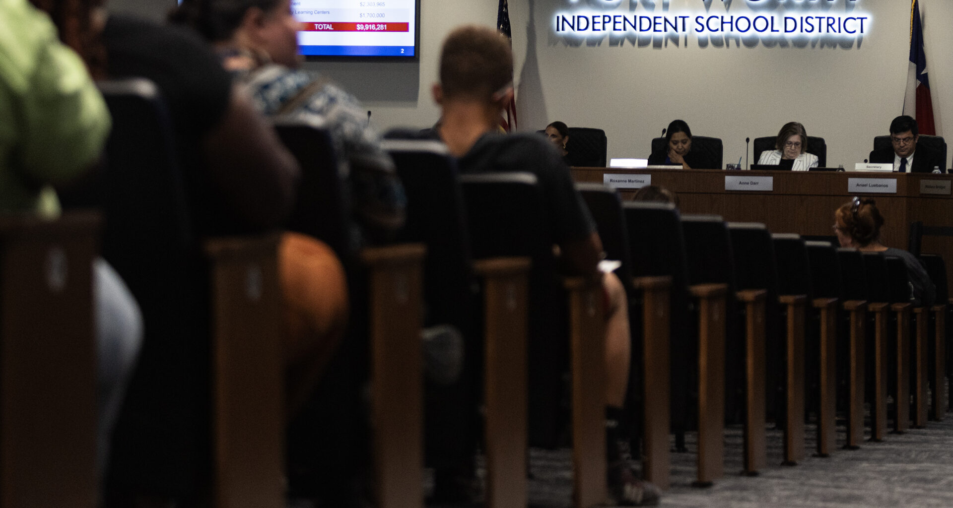 Fort Worth ISD may drop residency rule for top administrators