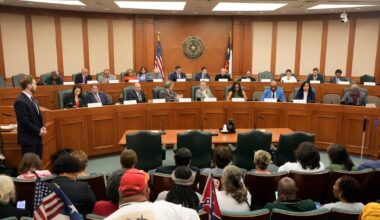 Texas House Democrats flee to block GOP congressional map