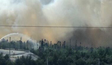 Nova Scotia a ‘tinderbox,’ Houston says as wildfire worries escalate. ‘We’re all on edge’