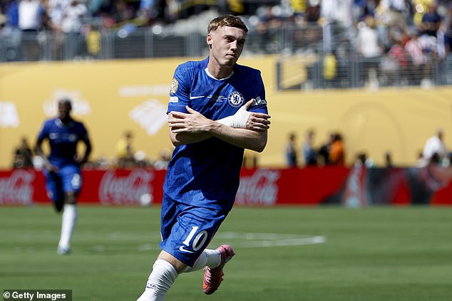 Cole Palmer was typically a number 10 but played on the right wing against PSG in te Club World Cup final