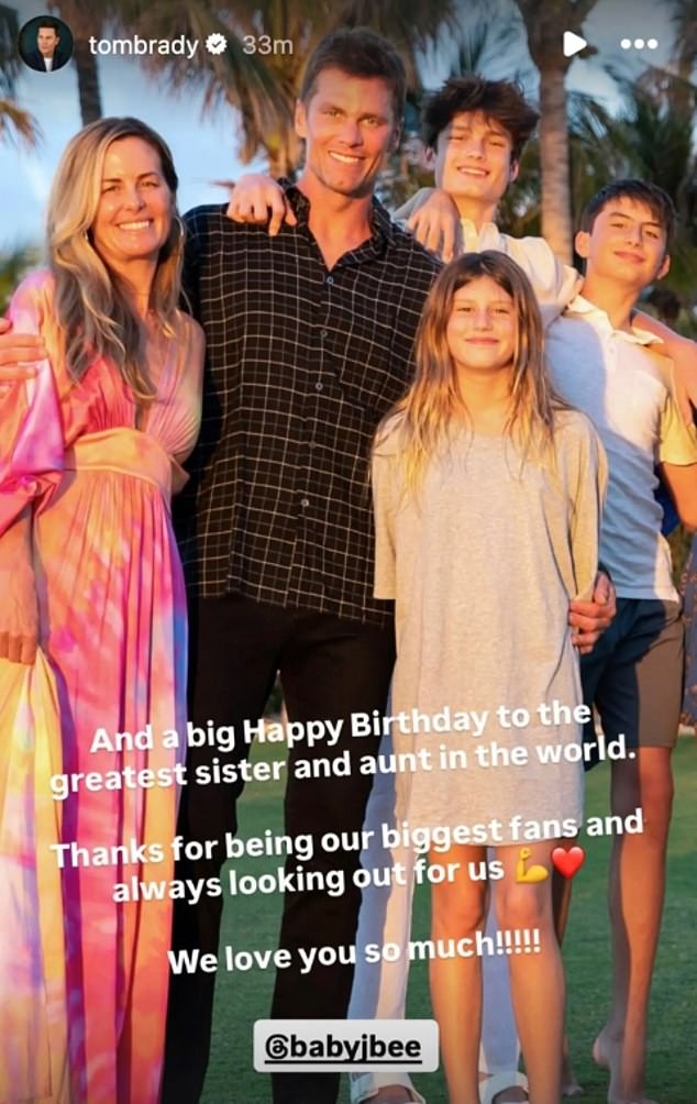 Also in the photo were his three children: Jack, Vivian and Benjamin