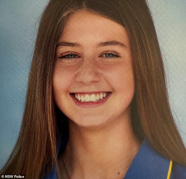 Ameriah Stonham, 13, was last seen on Cleveland Road, Dapto, about 8.30am on Wednesday