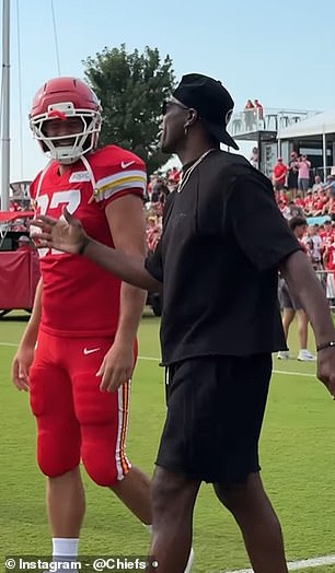 Kelce greeted legendary NFL star Terrell Owens to Chiefs practice on the same day