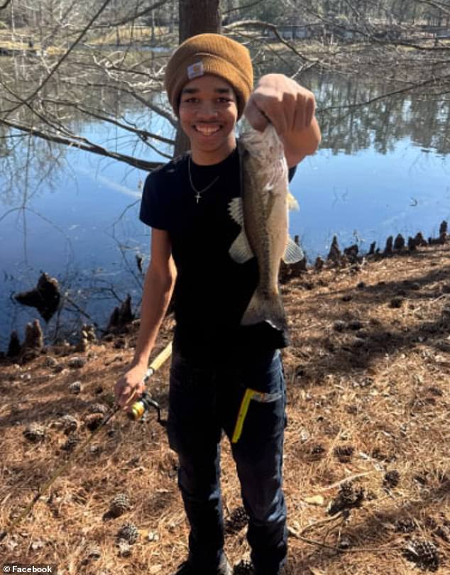 Body found in search for Florida teen who mysteriously vanished after sending two-word text to his mom