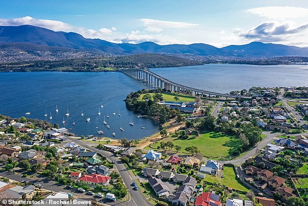 For those who love nature, crisp winters and a slower pace, Hobart offers world-class scenery with the conveniences of a capital city