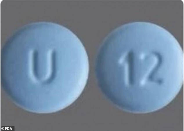 Pictured above are Cyclobenzaprine Hydrochloride tablets. In the recent recall, a label for Cyclobenzaprine was mistakenly placed on a bottle containing Meloxicam pills