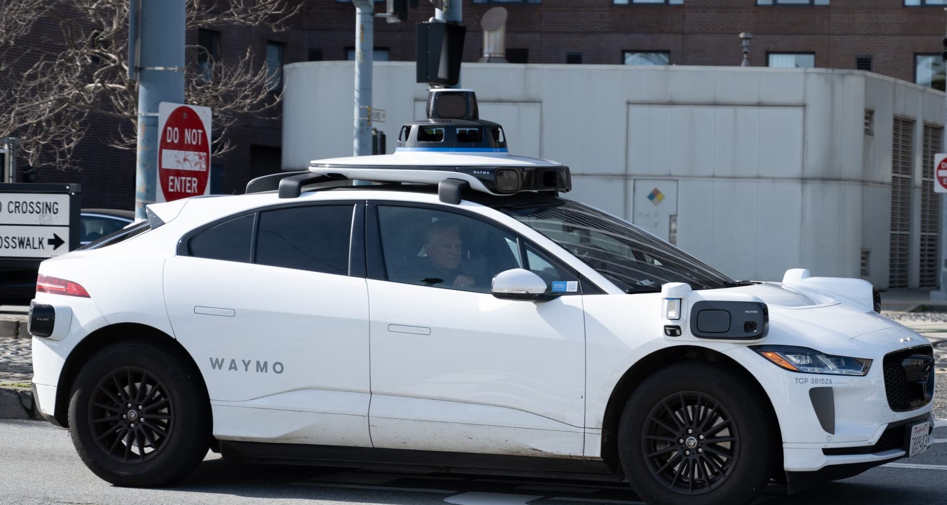 Waymo gets permit to test autonomous vehicles in New York City