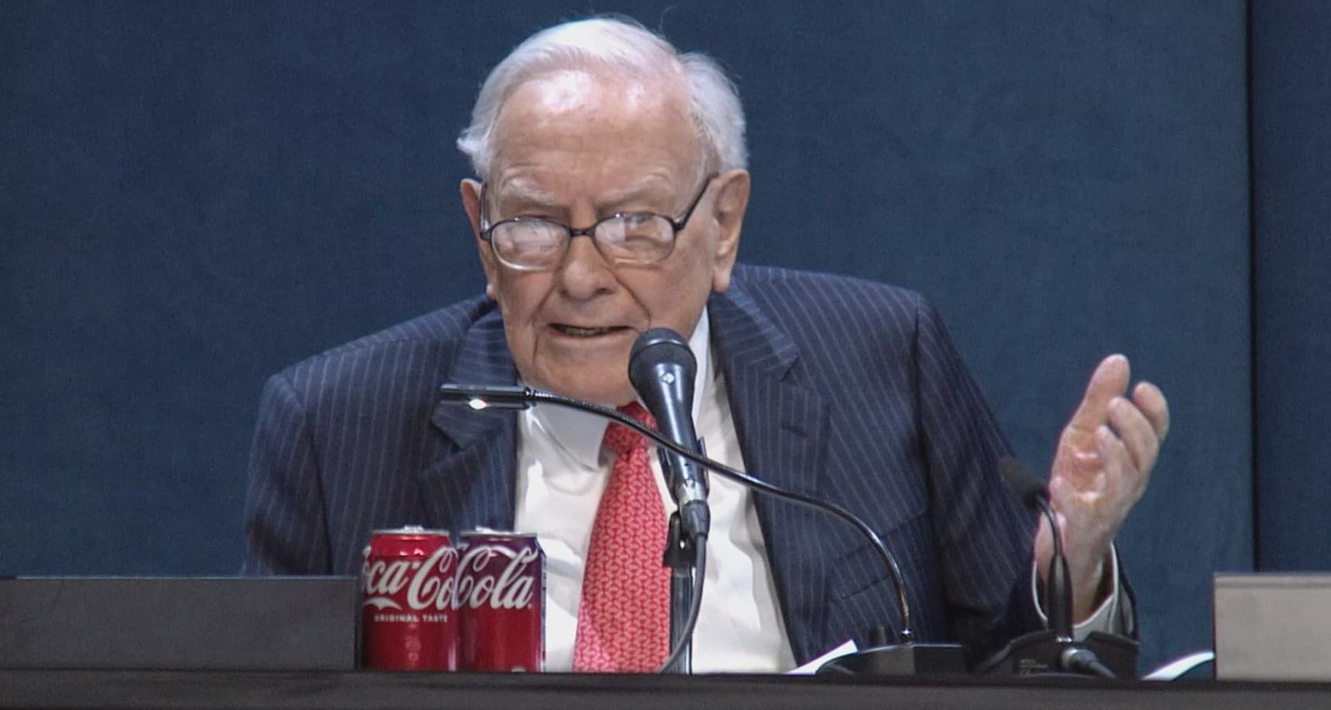 Berkshire shares dip after earnings decline, lack of buybacks disappoint investors