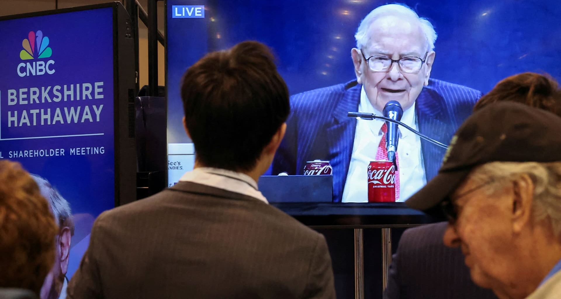 Warren Buffett's Berkshire Hathaway reveals new stake UnitedHealth